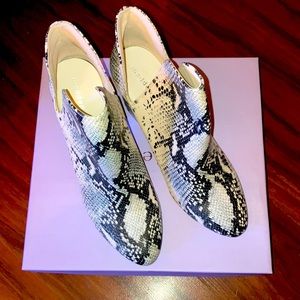 Madden Girl Snake Skin Boots - New In Box